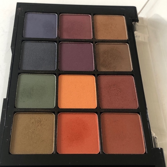 Viseart eyeshadow palette 04 Dark Matte France - Picture 3 of 5